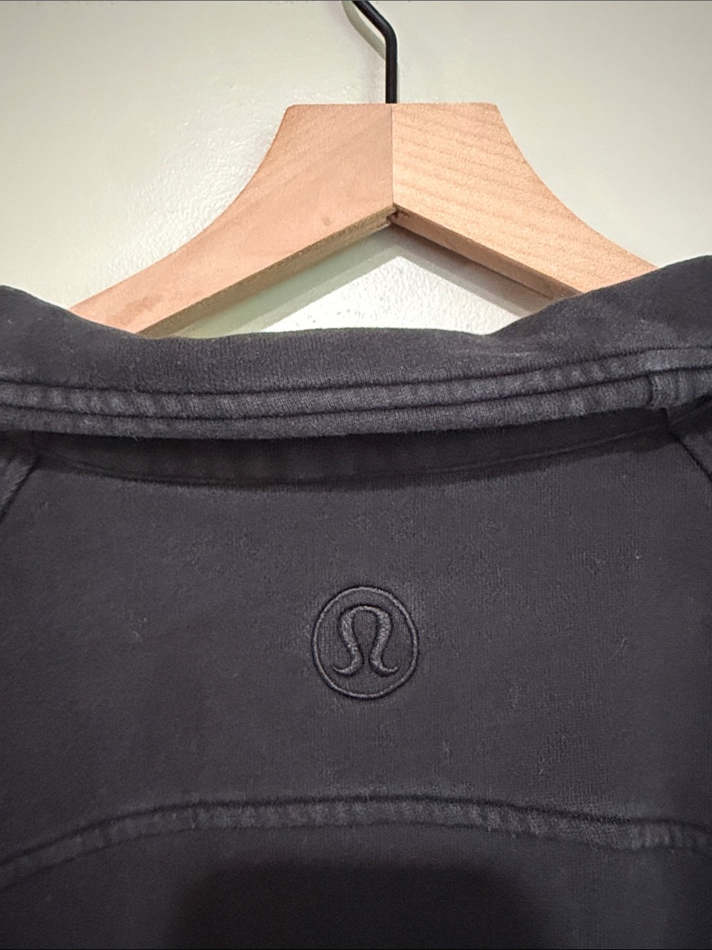 Lululemon Black Full-Zip Scuba XL/XXL - Picture 8 of 8